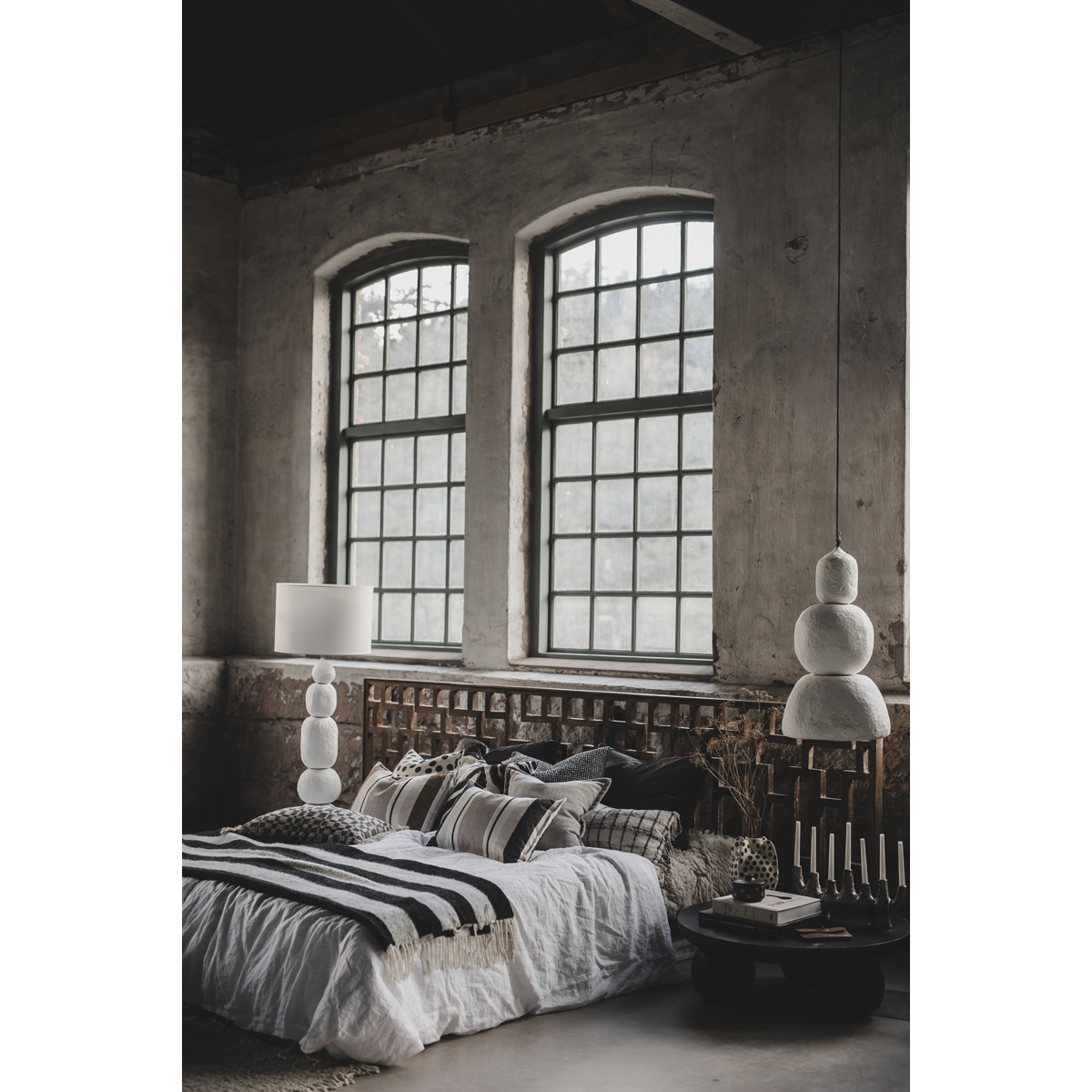 Jakobsdals Zara teppi 130x170cm svart/hvítt - Image 4
